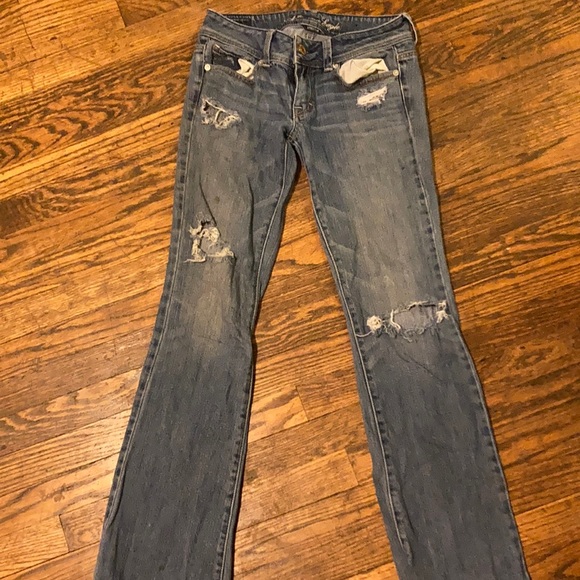 American eagle ripped jeans. Size 0 - Picture 1 of 2